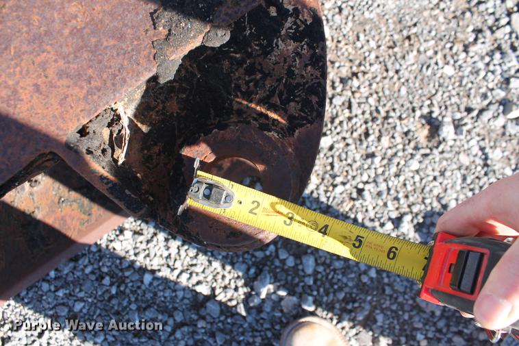 image for item DZ9856 WB 18"W V-bottom excavator rock bucket