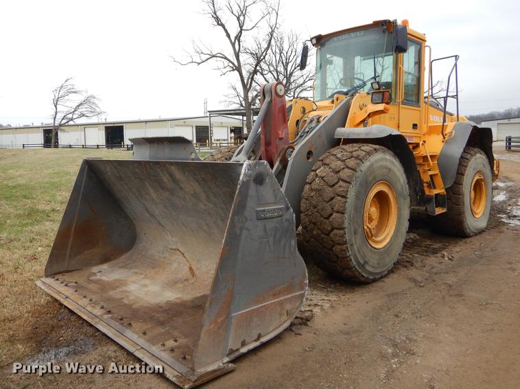 image for item EC9451 2004 Volvo L120E wheel loader