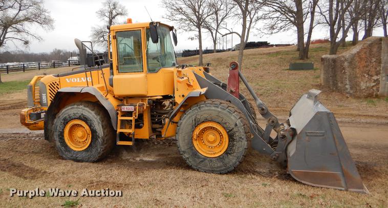 image for item EC9451 2004 Volvo L120E wheel loader