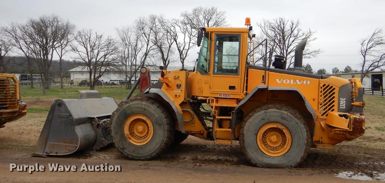 image for item EC9451 2004 Volvo L120E wheel loader