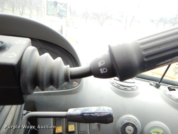 image for item EC9451 2004 Volvo L120E wheel loader