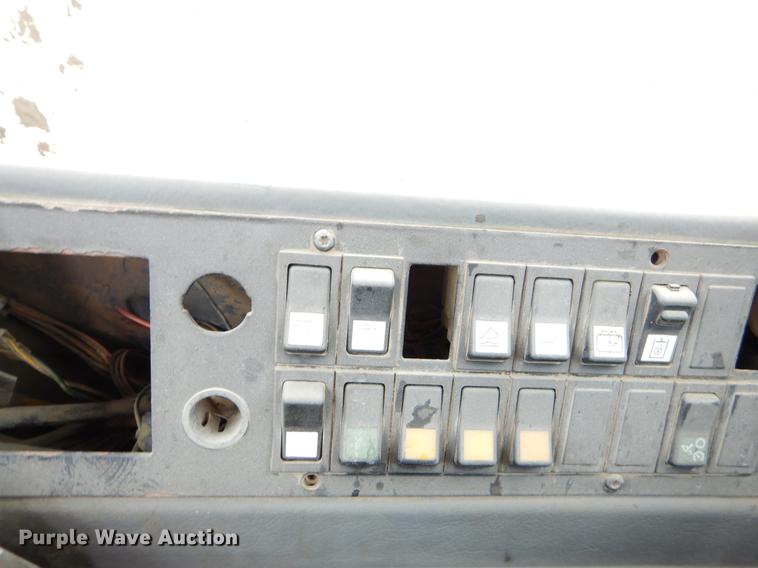 image for item EC9451 2004 Volvo L120E wheel loader