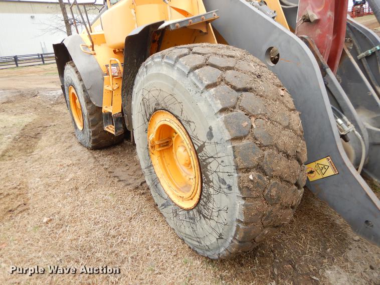 image for item EC9451 2004 Volvo L120E wheel loader
