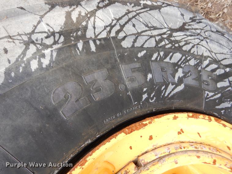 image for item EC9451 2004 Volvo L120E wheel loader