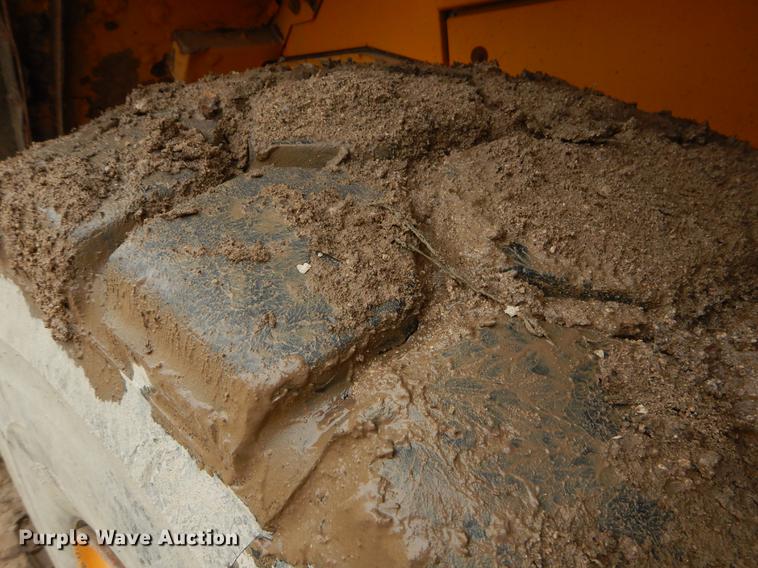 image for item EC9451 2004 Volvo L120E wheel loader