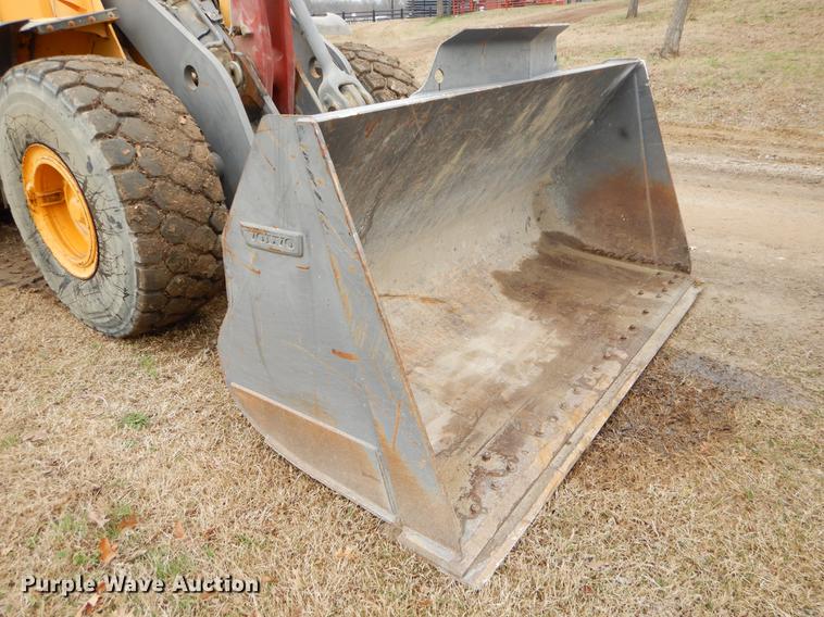 image for item EC9451 2004 Volvo L120E wheel loader