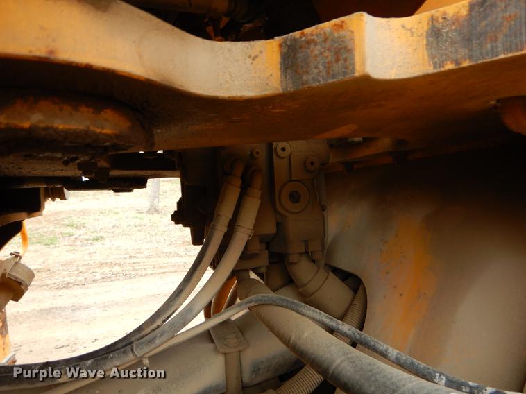 image for item EC9451 2004 Volvo L120E wheel loader