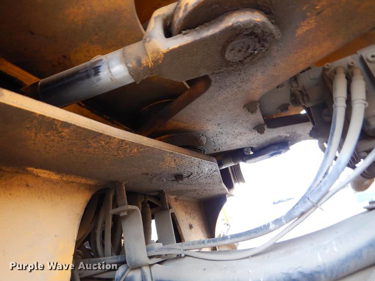 image for item EC9451 2004 Volvo L120E wheel loader