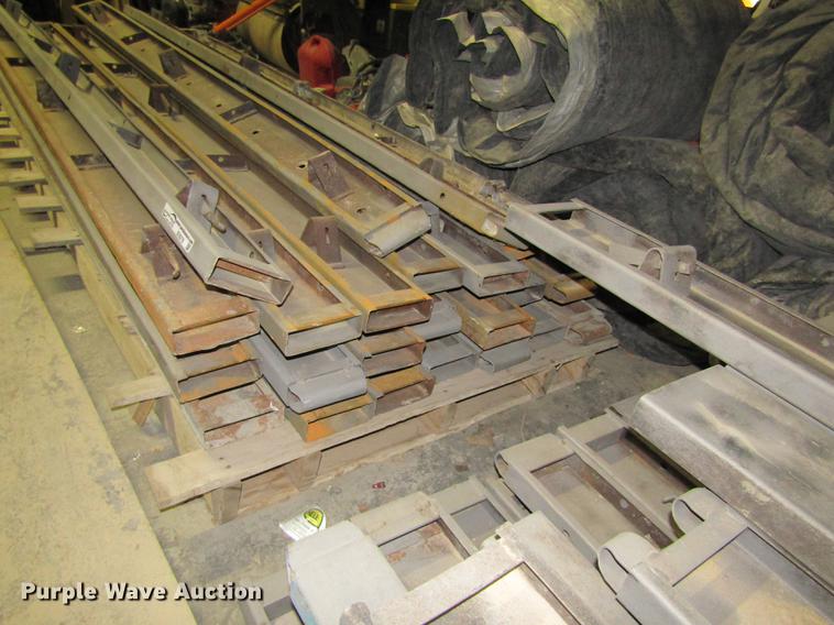 image for item EI9278 (24) metal concrete forms