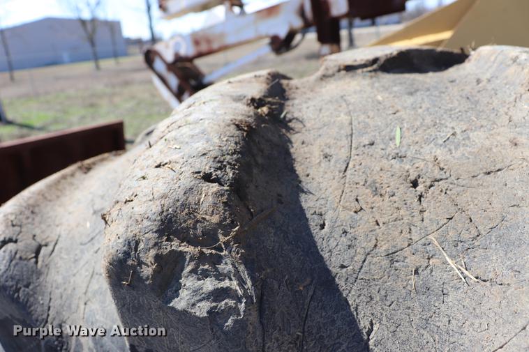 image for item EJ9764 Tigercat 720C feller buncher