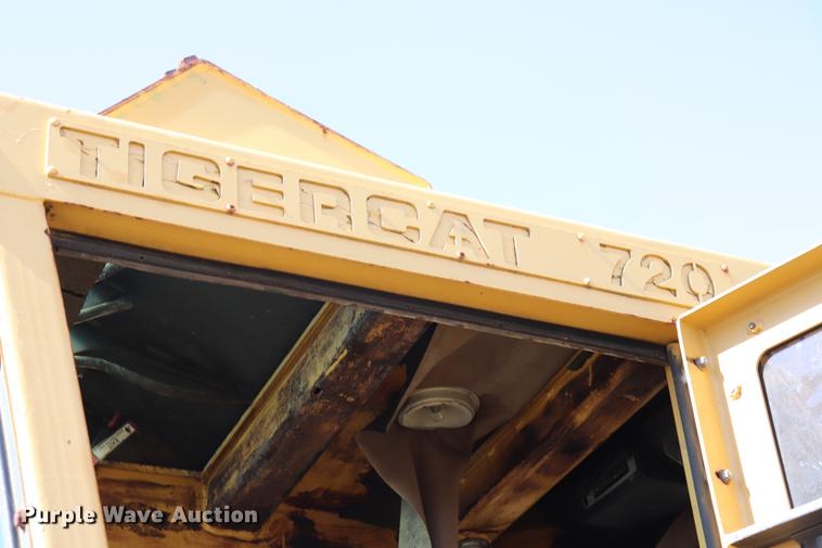 image for item EJ9764 Tigercat 720C feller buncher