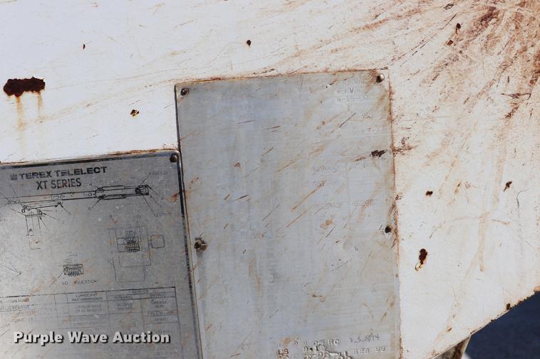 image for item EJ9769 1999 GMC C7500 bucket truck