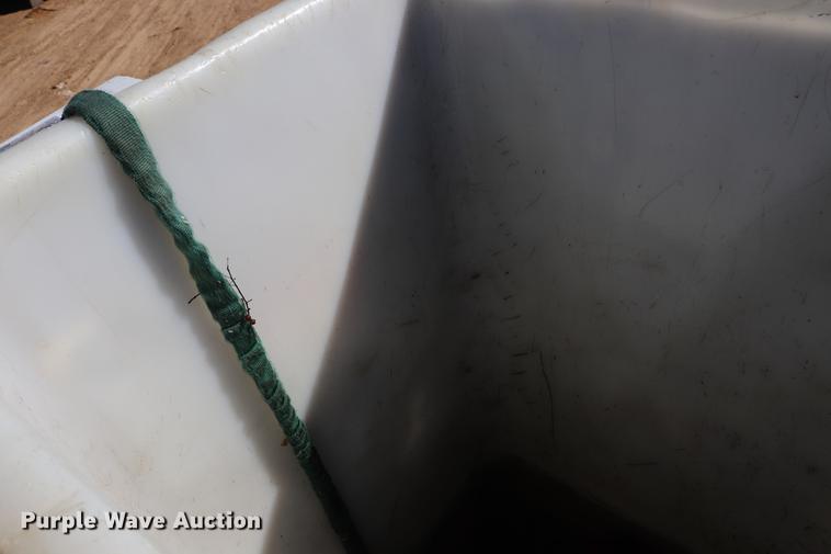 image for item EJ9769 1999 GMC C7500 bucket truck