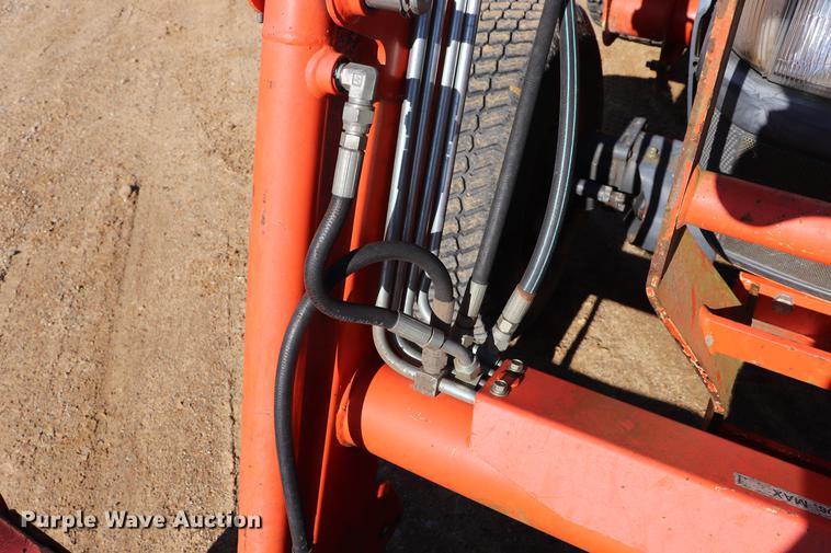 image for item EJ9770 Kubota L3130D MFWD tractor