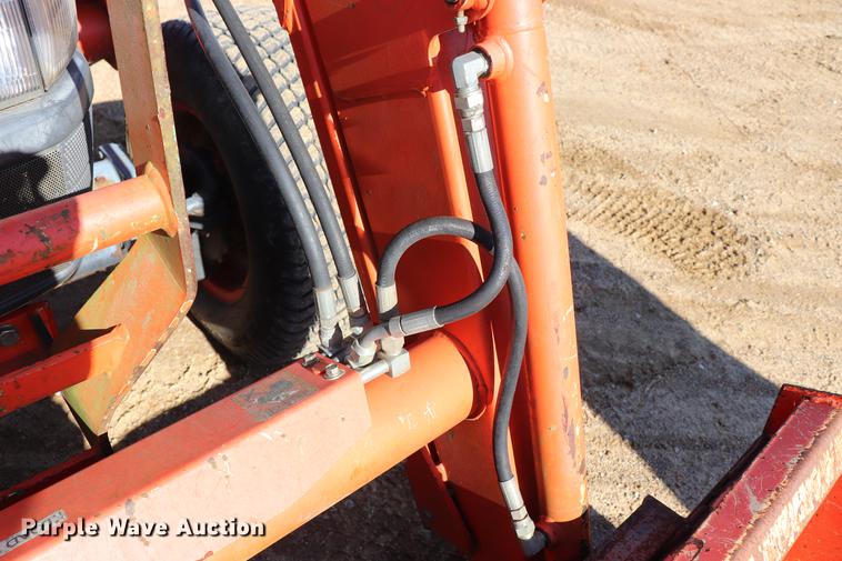 image for item EJ9770 Kubota L3130D MFWD tractor