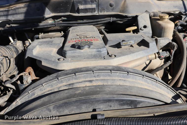 image for item EJ9773 2009 Dodge Ram 5500 bucket truck