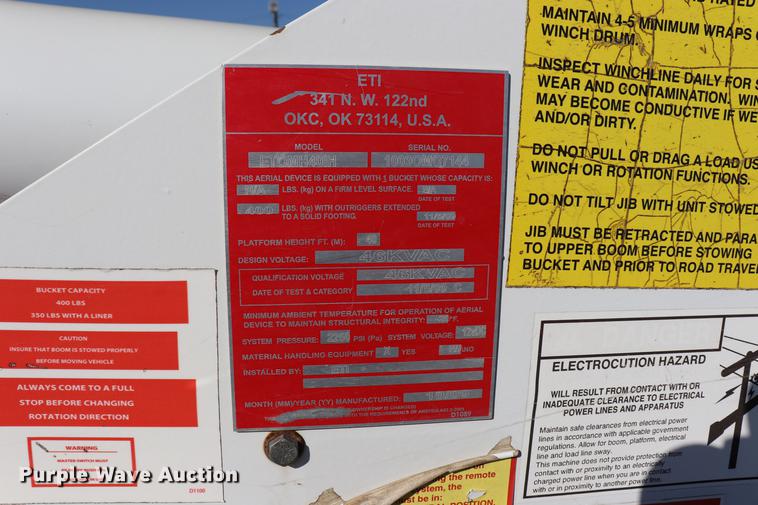 image for item EJ9773 2009 Dodge Ram 5500 bucket truck