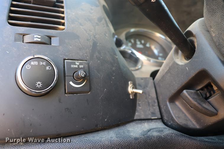 image for item EJ9774 2009 Chevrolet Silverado 1500 Ext. Cab pickup truck