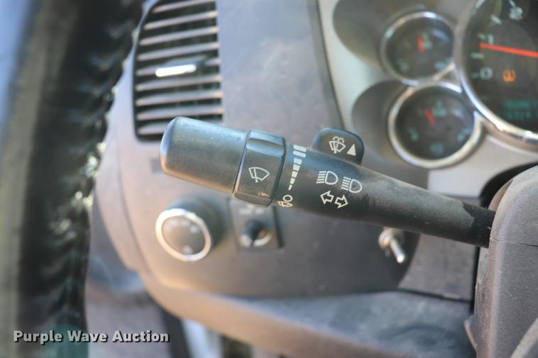 image for item EJ9774 2009 Chevrolet Silverado 1500 Ext. Cab pickup truck