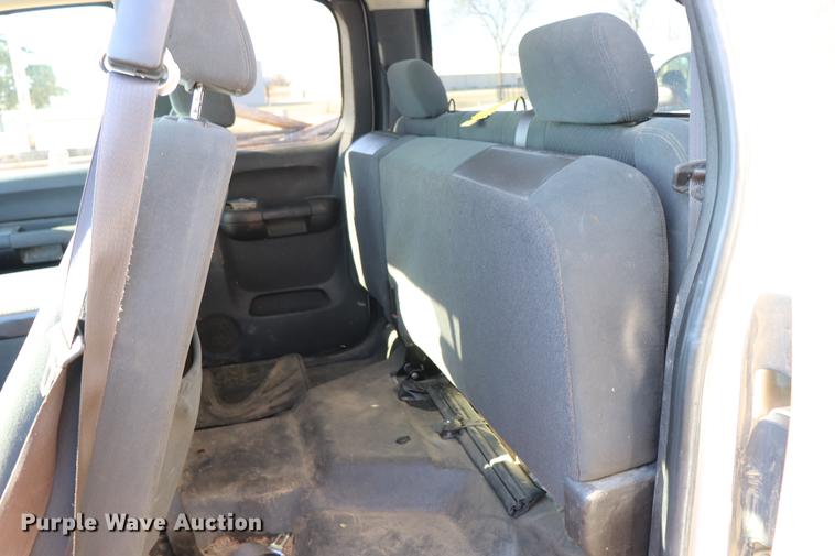 image for item EJ9774 2009 Chevrolet Silverado 1500 Ext. Cab pickup truck