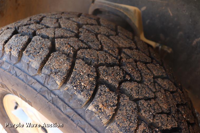 image for item EJ9774 2009 Chevrolet Silverado 1500 Ext. Cab pickup truck