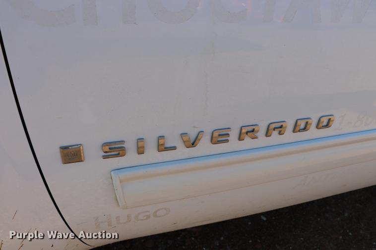 image for item EJ9774 2009 Chevrolet Silverado 1500 Ext. Cab pickup truck