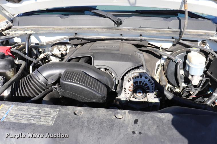 image for item EJ9775 2010 Chevrolet Silverado 1500 Ext. Cab pickup truck