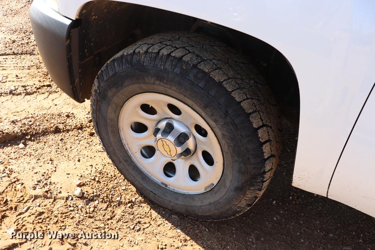 image for item EJ9775 2010 Chevrolet Silverado 1500 Ext. Cab pickup truck