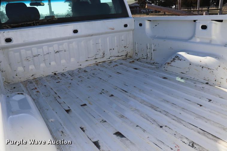 image for item EJ9775 2010 Chevrolet Silverado 1500 Ext. Cab pickup truck