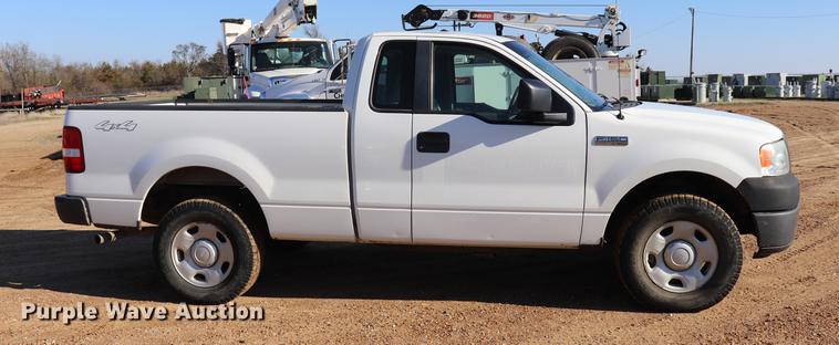 image for item EJ9776 2008 Ford F150 pickup truck