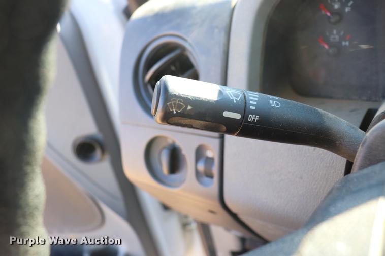 image for item EJ9776 2008 Ford F150 pickup truck