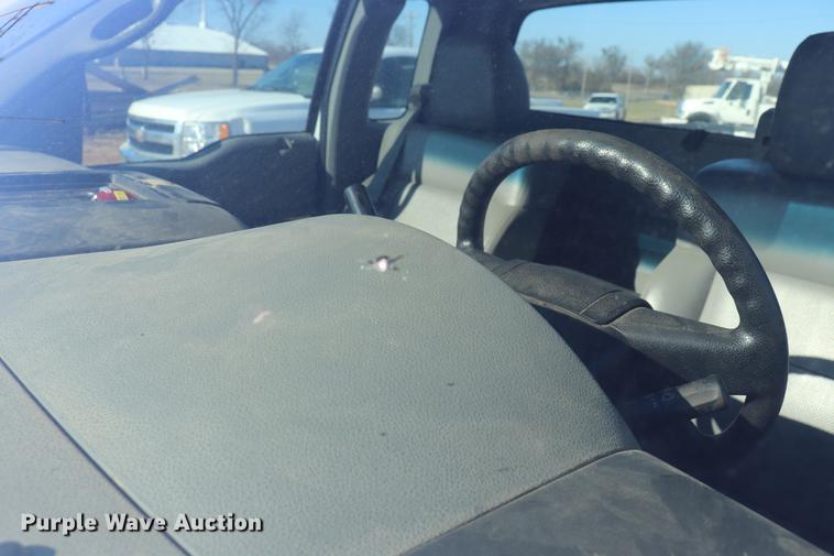 image for item EJ9776 2008 Ford F150 pickup truck