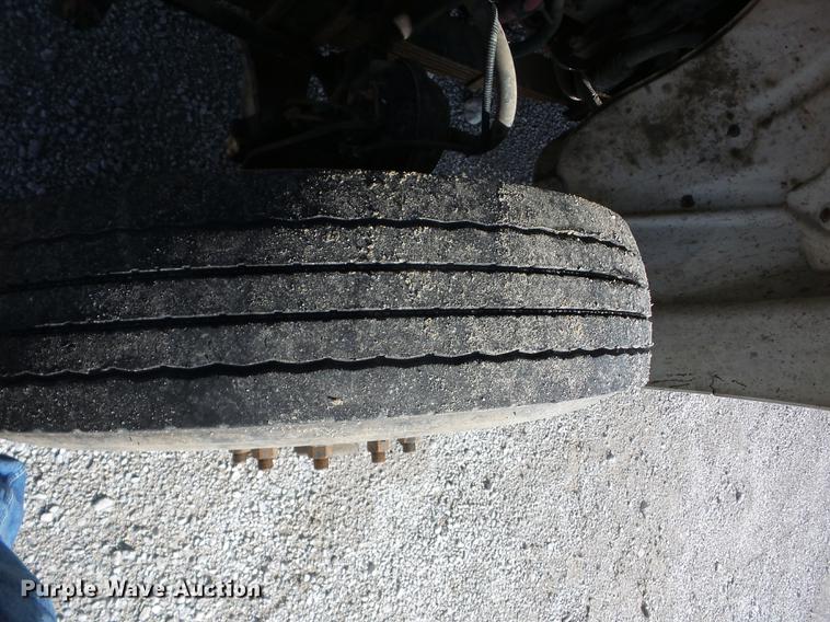 image for item J8532 2008 Freightliner M2 106 bucket truck