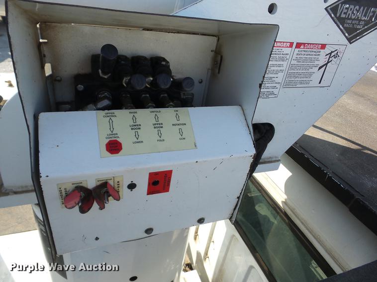 image for item J8532 2008 Freightliner M2 106 bucket truck