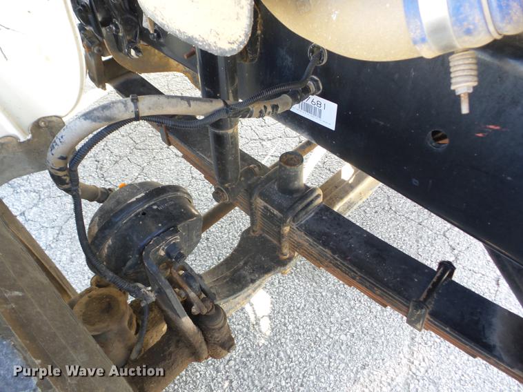 image for item J8533 2008 Freightliner M2 106 bucket truck