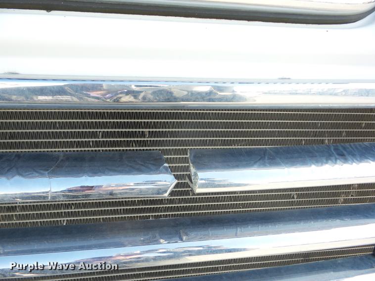 image for item J8533 2008 Freightliner M2 106 bucket truck