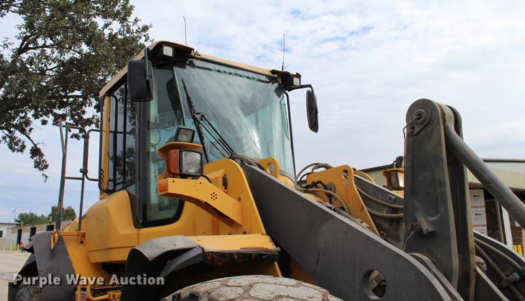 image for item L1916 2008 Volvo L120E wheel loader