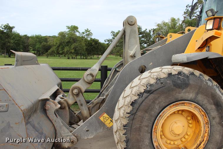 image for item L1916 2008 Volvo L120E wheel loader