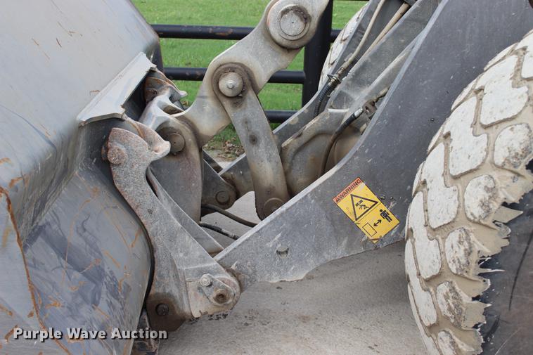 image for item L1916 2008 Volvo L120E wheel loader