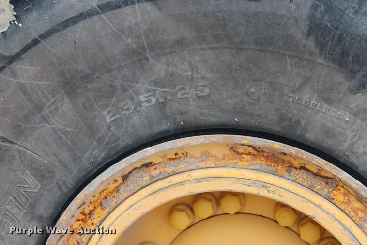 image for item L1916 2008 Volvo L120E wheel loader