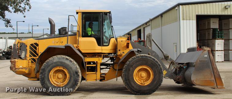 image for item L1917 2008 Volvo L120F wheel loader