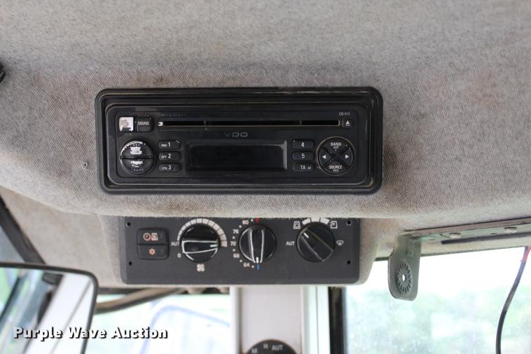 image for item L1917 2008 Volvo L120F wheel loader