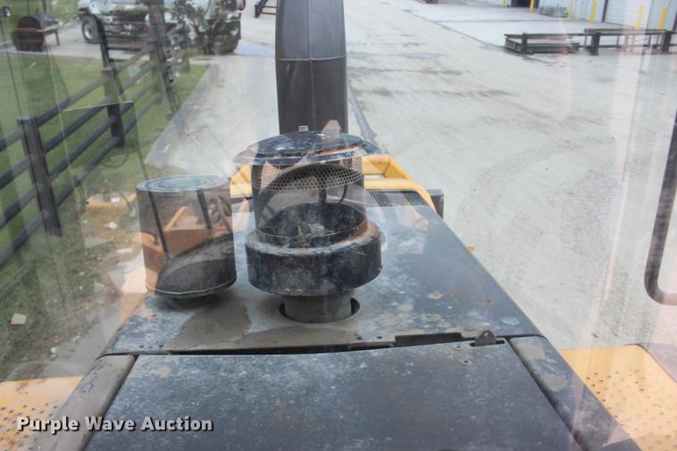 image for item L1917 2008 Volvo L120F wheel loader