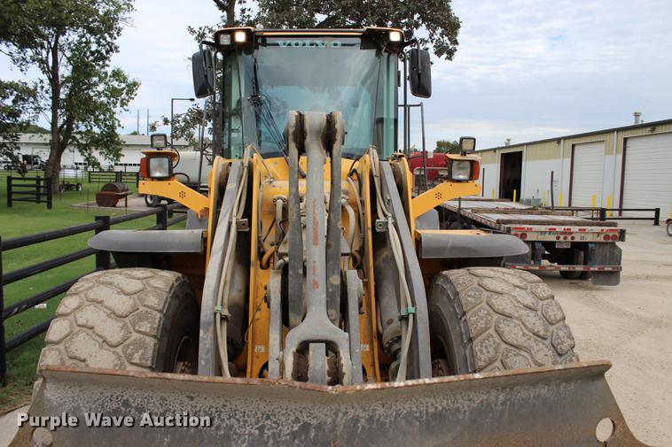 image for item L1917 2008 Volvo L120F wheel loader
