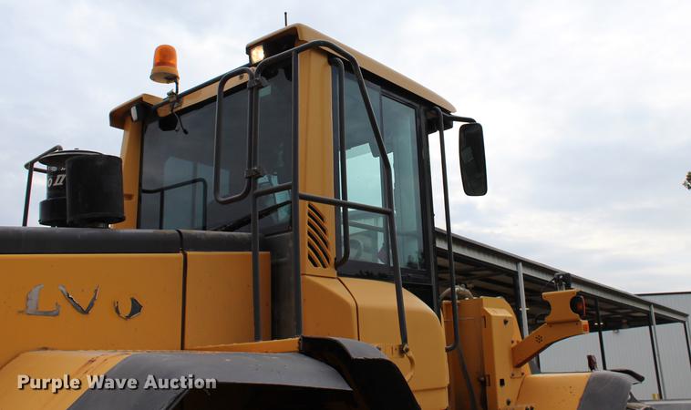 image for item L1917 2008 Volvo L120F wheel loader