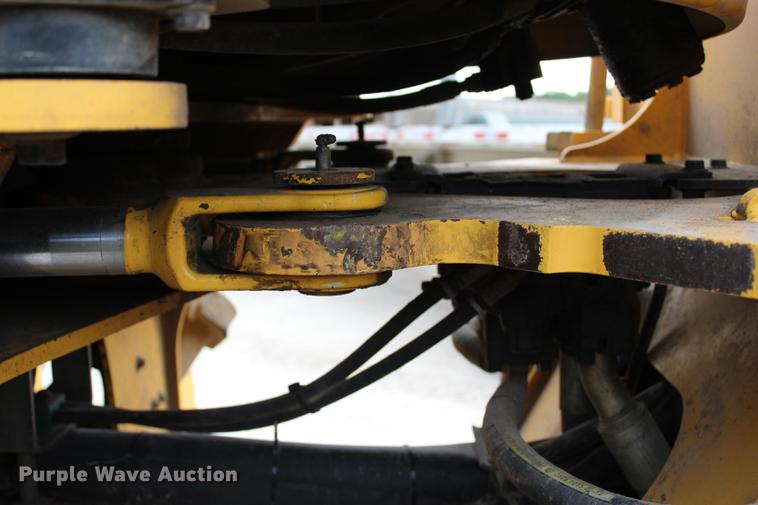 image for item L1917 2008 Volvo L120F wheel loader