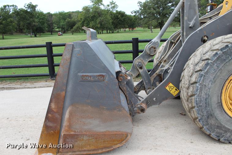 image for item L1917 2008 Volvo L120F wheel loader