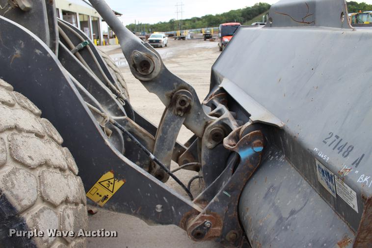 image for item L1917 2008 Volvo L120F wheel loader