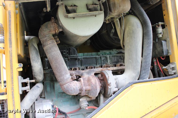 image for item L1917 2008 Volvo L120F wheel loader