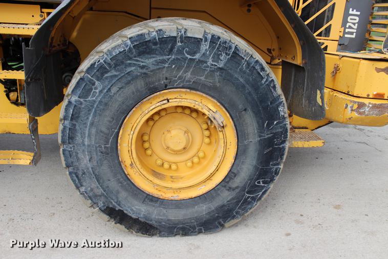 image for item L1917 2008 Volvo L120F wheel loader